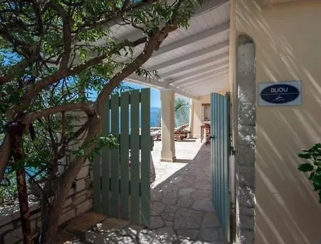 Bijou Studio Beachfront, Nissaki, Kaminaki Beach *